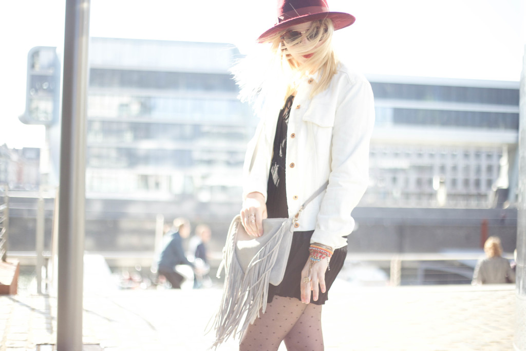 coachella-look-fashion-outfit-cat-boots-stopwatch-köln-modeblog