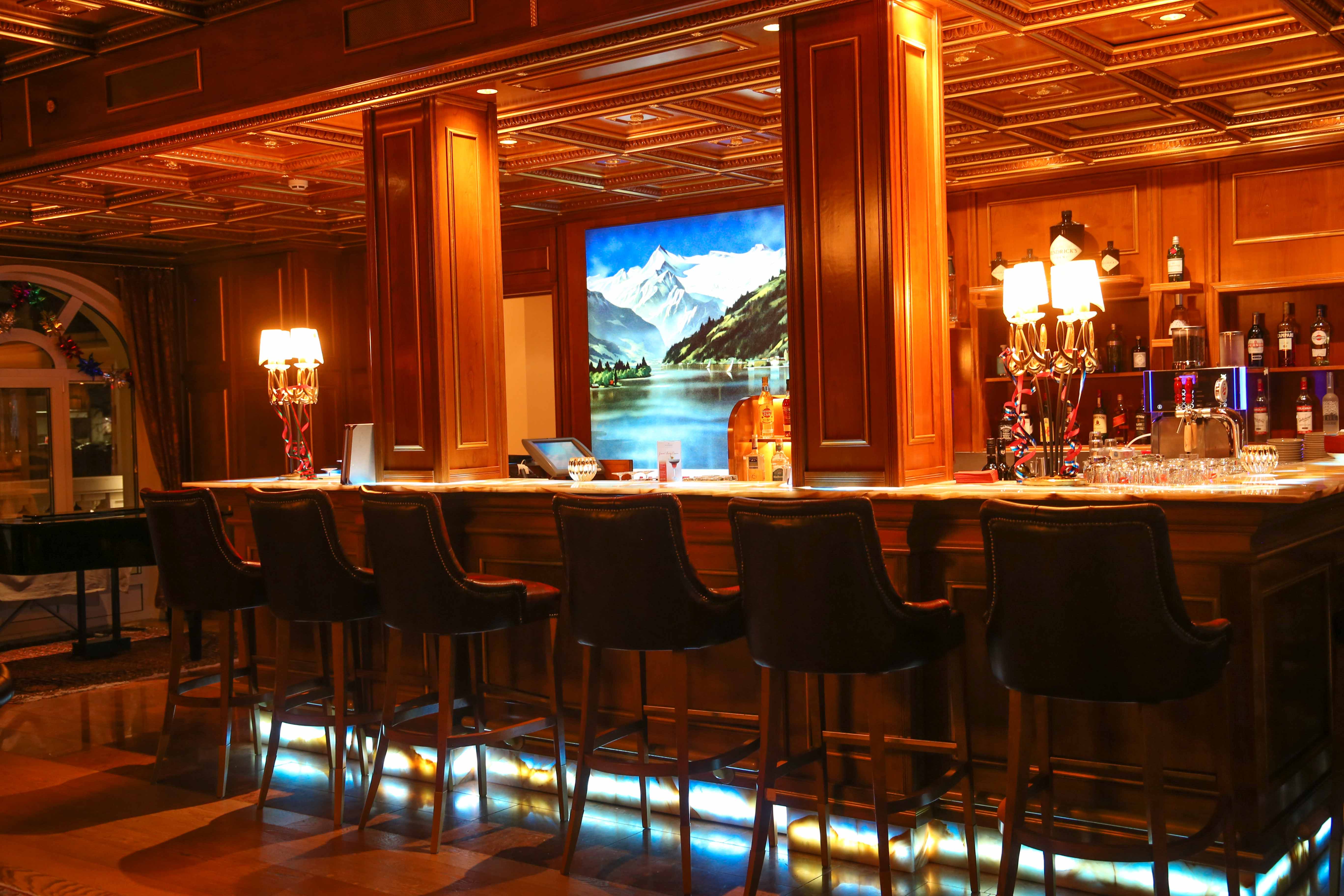 grand-hotel-zell-am-see-restaurant-bar