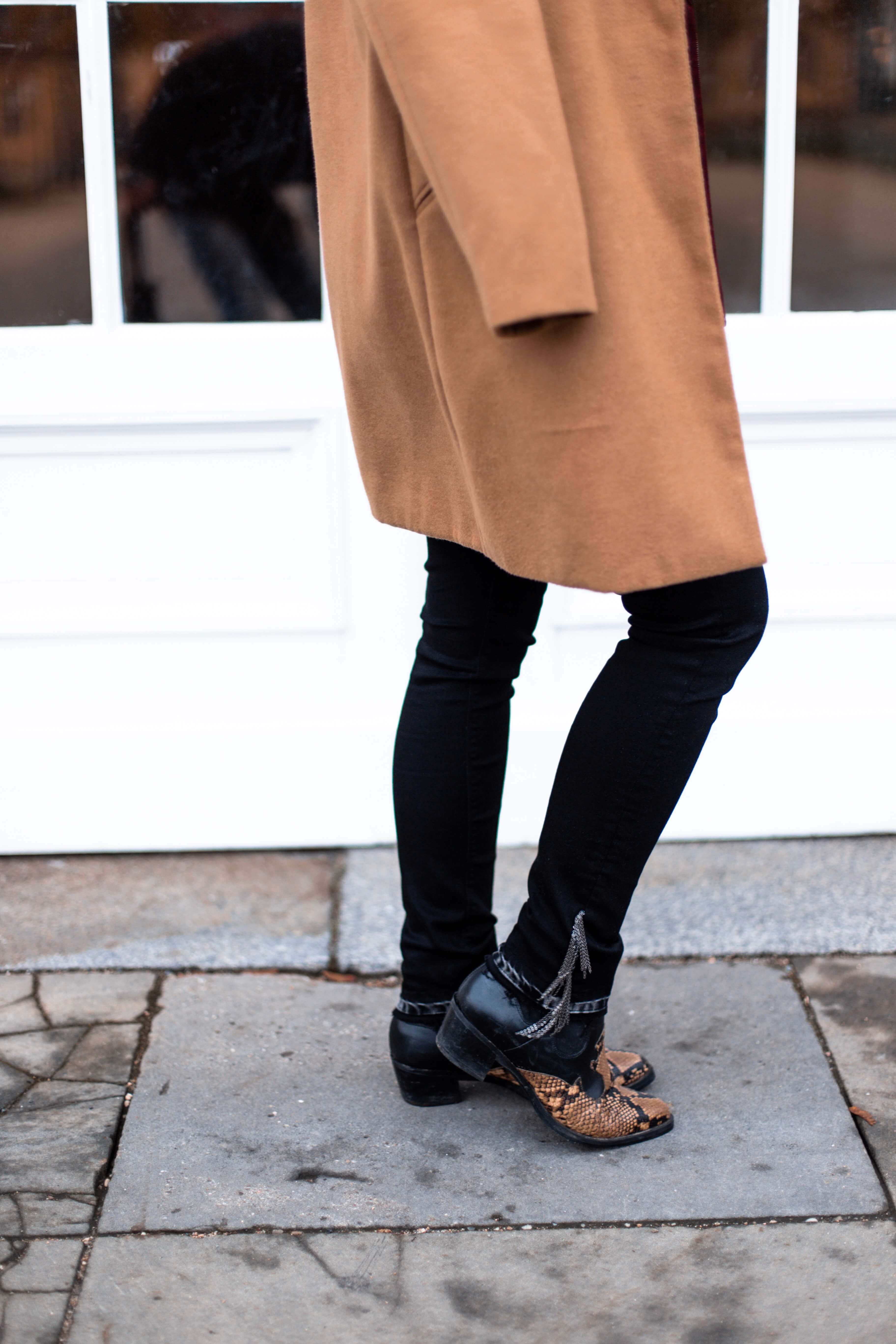 skinny jeans chelsea boots
